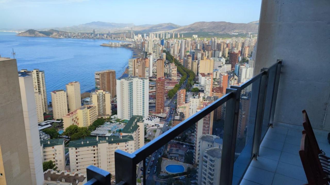 Lujoso Apartamento con vistas al mar en Mirador del Mediterráneo - Gestaltur Benidorm Esterno foto